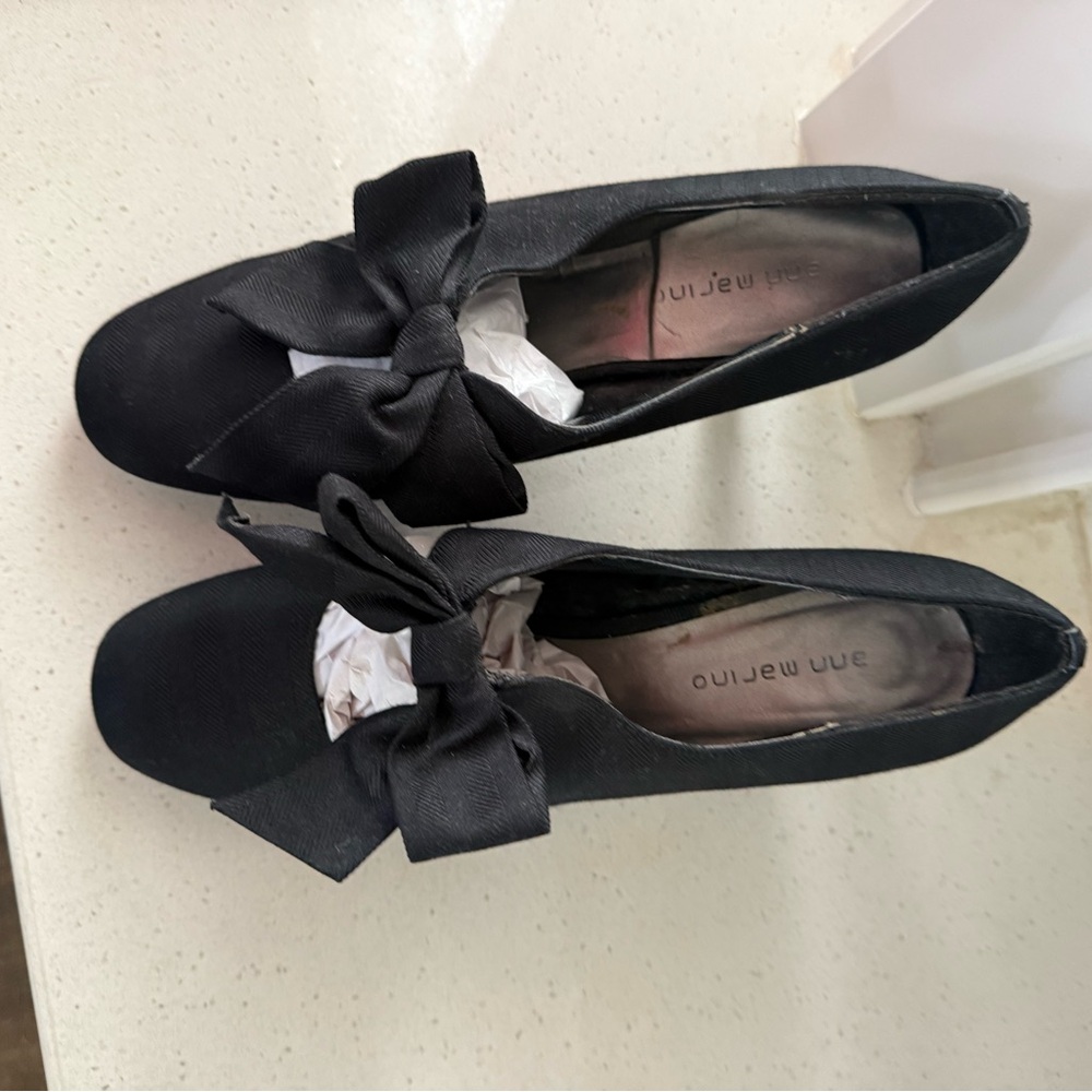 Ann Marino Black Bow Heels